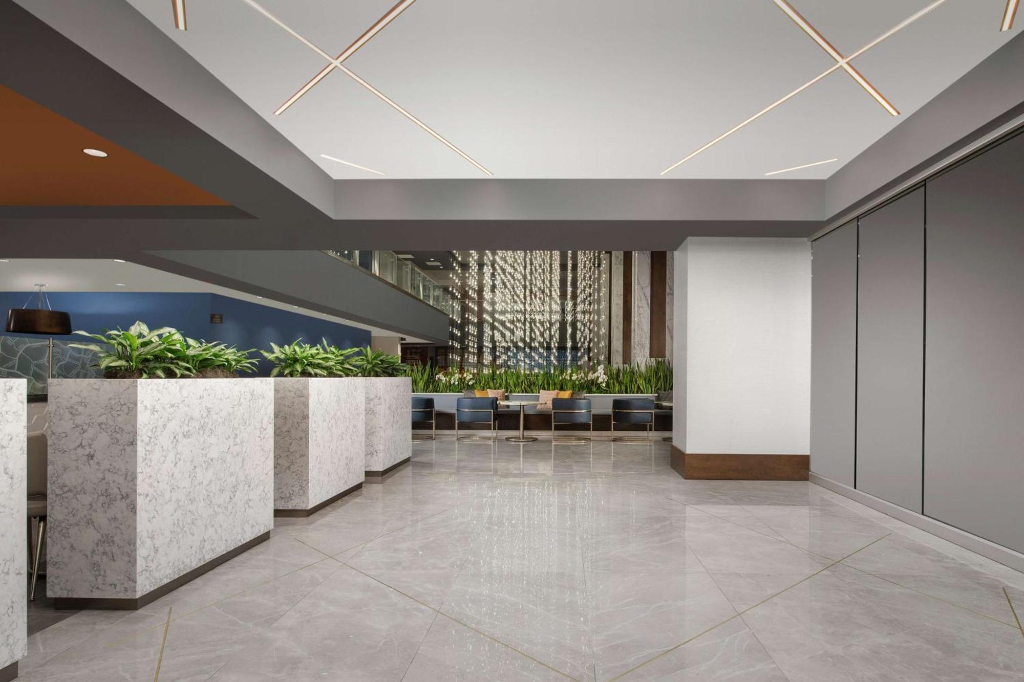 Embassy Suites By Hilton Knoxville Downtown Extérieur photo
